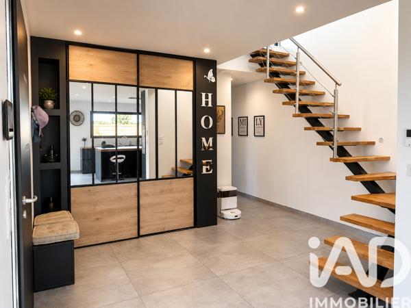 Maison à vendre 6 pièces 141 m² Conflans-sur-Loing