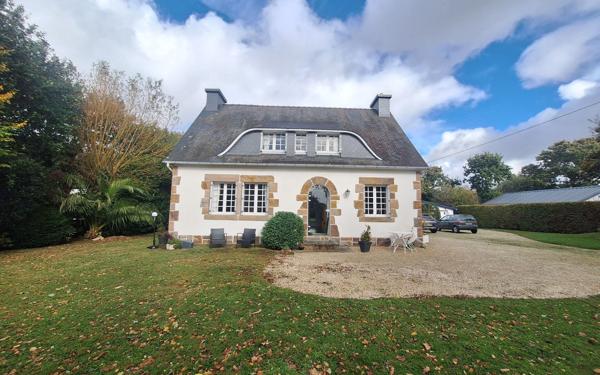 Maison à vendre    5 pièces •  Trébeurden