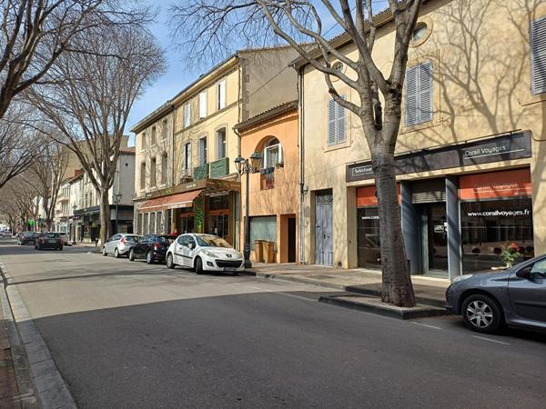 BEAU LOCAL - CENTRE VILLE - VISIBILITE