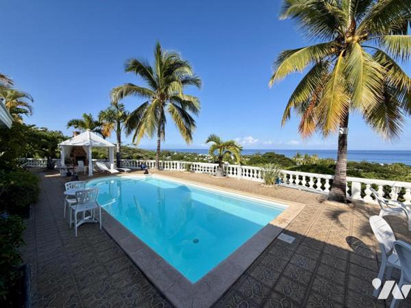 SAINT GILLES LES BAINS VILLA D'EXCEPTION A LA VUE IMPRENABLE