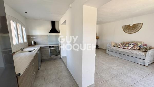 Grande maison vue mer, colline, piscine et fort potentiel locatif