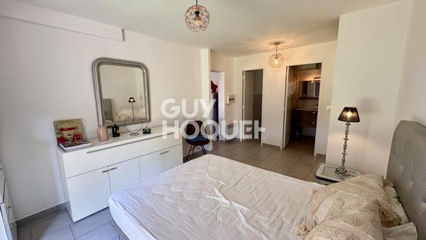 Grande maison vue mer, colline, piscine et fort potentiel locatif