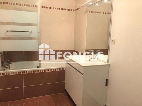 Location Appartement 2 pièces 40.12 m² - 13 BIS RUE DE LA CHAPELLE Evreux 27000