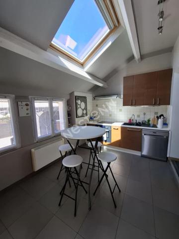 A vendre maison ATYPIQUE 117m2, Le Creusot, 3 chambres