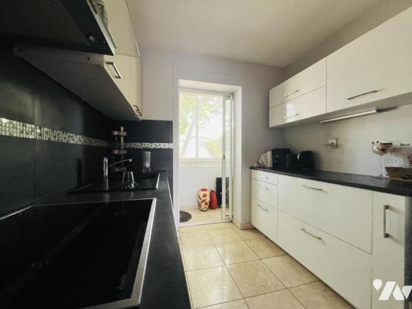 Appartement T3 à Six Fours centre ville 