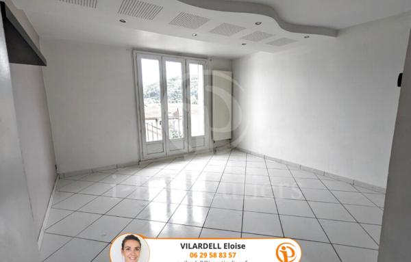 Appartement T3 58 m2 avec balcon et vue montagnes