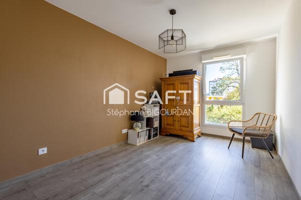 Appartement T4, 2017, 3ch, 2sdb, terrasse, garage : Besançon Justices