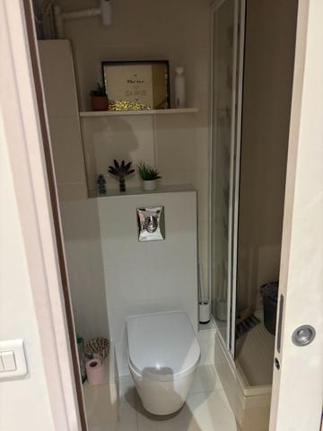 PARIS 13e - LOCAL COMMERCIAL 21 m² - EXCLUSIVITÉ GUY HOQUET