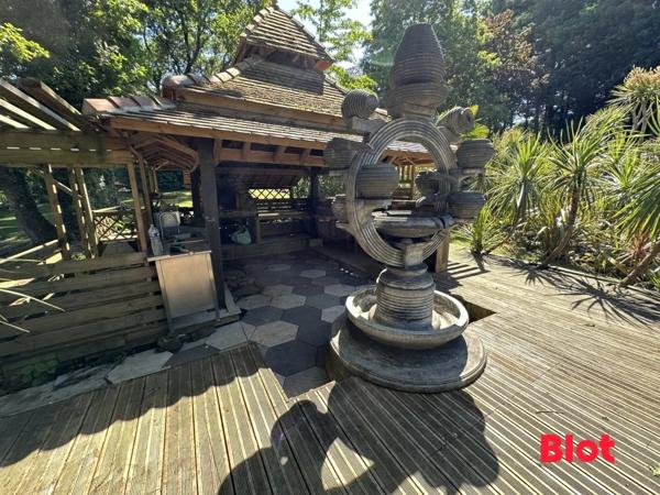 Terrain 2034m²