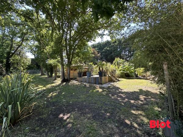 Terrain 2034m²