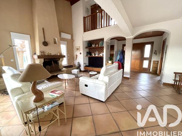 Maison à vendre 8 pièces 217 m² Coursan