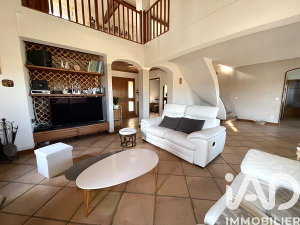 Maison à vendre 8 pièces 217 m² Coursan