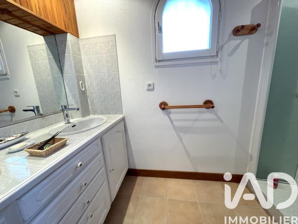 Maison à vendre 8 pièces 217 m² Coursan