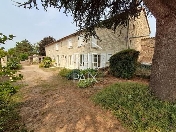 86200 LOUDUN Maison Loudun 5 pièces 179m2