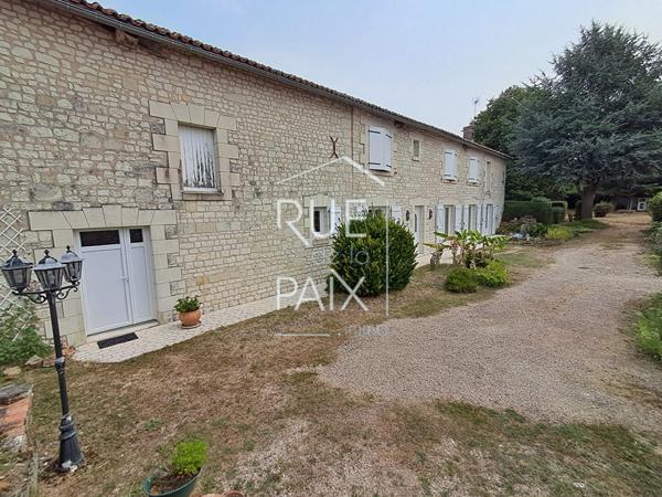 86200 LOUDUN Maison Loudun 5 pièces 179m2