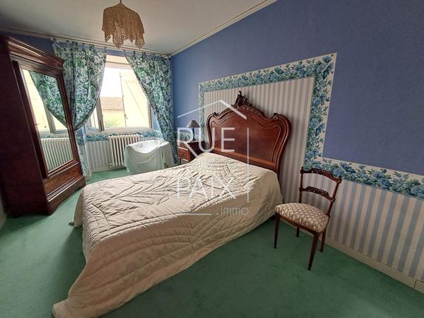 86200 LOUDUN Maison Loudun 5 pièces 179m2