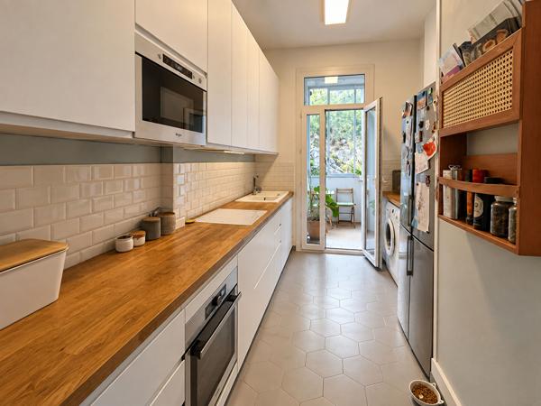 PERIER - 13008 - APPARTEMENT 4 PIECES - LOGGIA - CAVE