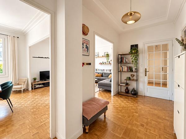 PERIER - 13008 - APPARTEMENT 4 PIECES - LOGGIA - CAVE