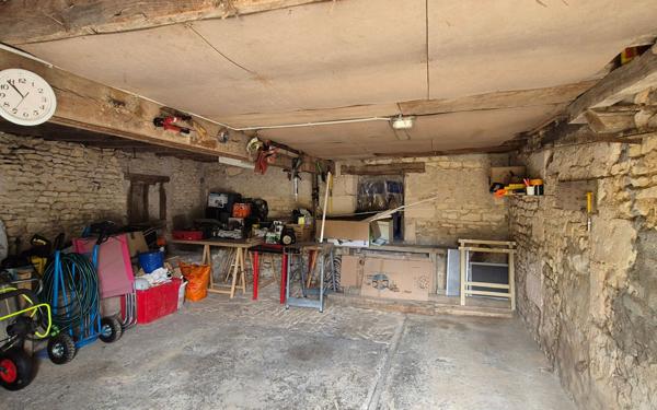 Maison à vendre    2 pièces • 48 m2 Jussy-le-Chaudrier