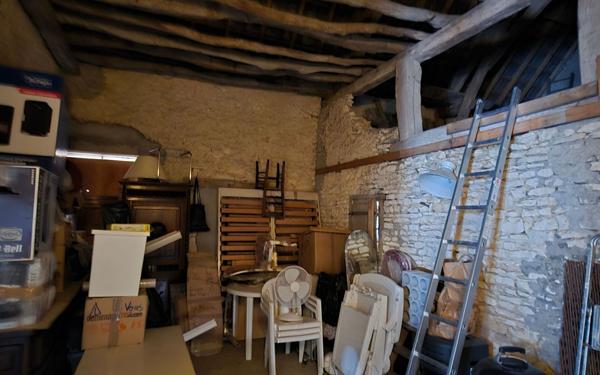 Maison à vendre    2 pièces • 48 m2 Jussy-le-Chaudrier