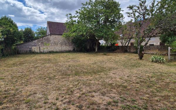 Maison à vendre    2 pièces • 48 m2 Jussy-le-Chaudrier