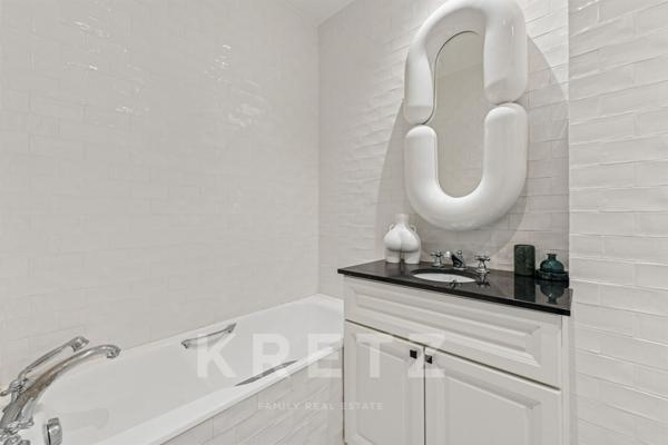 Triplex 370 m2 avec double jardin face au Bois de Boulogne