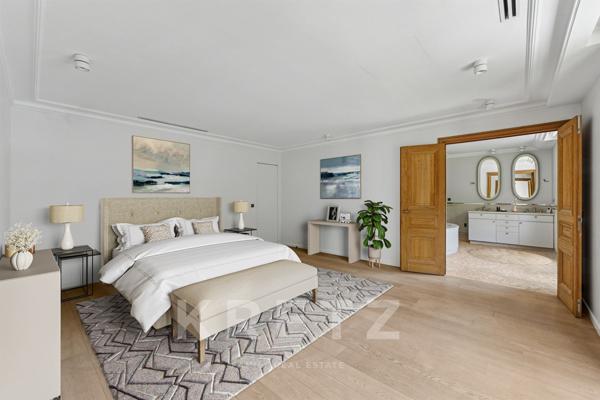 Triplex 370 m2 avec double jardin face au Bois de Boulogne