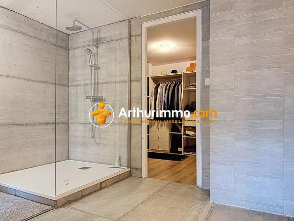 Vente Maison 6 pièces 197 m2 à La Tour-du-Pin