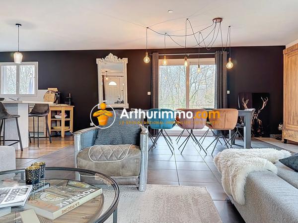 Vente Maison 6 pièces 197 m2 à La Tour-du-Pin