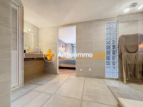 Vente Maison 6 pièces 197 m2 à La Tour-du-Pin