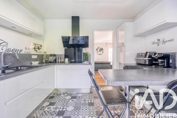 Maison à vendre 5 pièces 130 m² Gressy