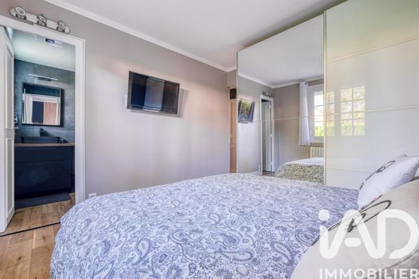 Maison à vendre 5 pièces 130 m² Gressy