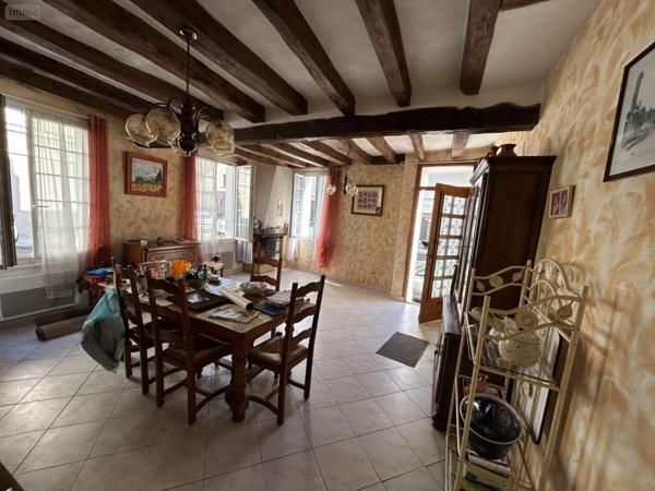 Maison à vendre à Azay-le-Rideau dans l'Indre-et-Loire (37190), ref : 054/127