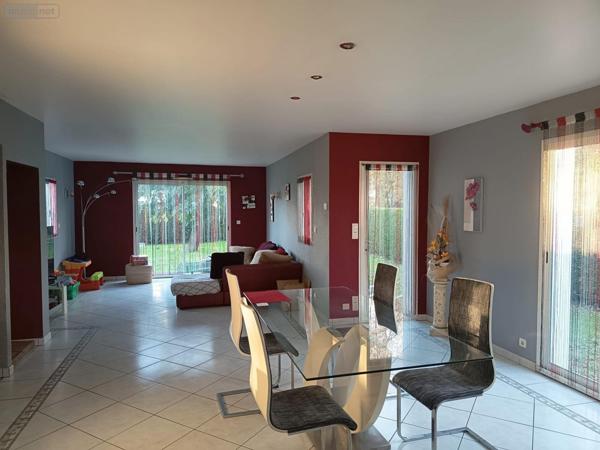 Maison individuelle à vendre à Challans en Vendée (85300), ref : VM5242-85092