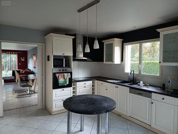 Maison individuelle à vendre à Challans en Vendée (85300), ref : VM5242-85092