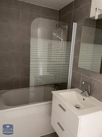 Appartement à louer 3 pièces 49.8m²