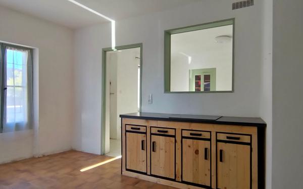 Maison à vendre    3 pièces •  Réalville