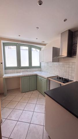 Maison de ville avec un extérieur, 3 chambres, bureau