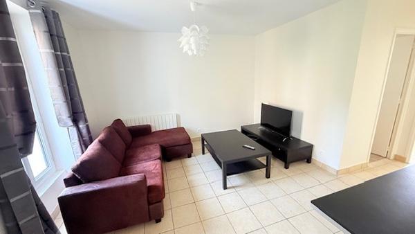 Corbeil-Essonnes (91100) À louer : Bel appartement 3 pièces meublé