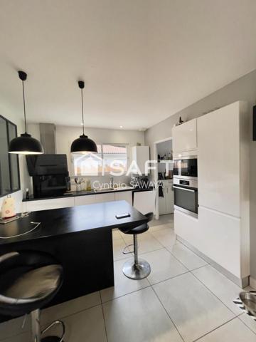 Maison  T4 Plain-Pied au Port aux prestations modernes!