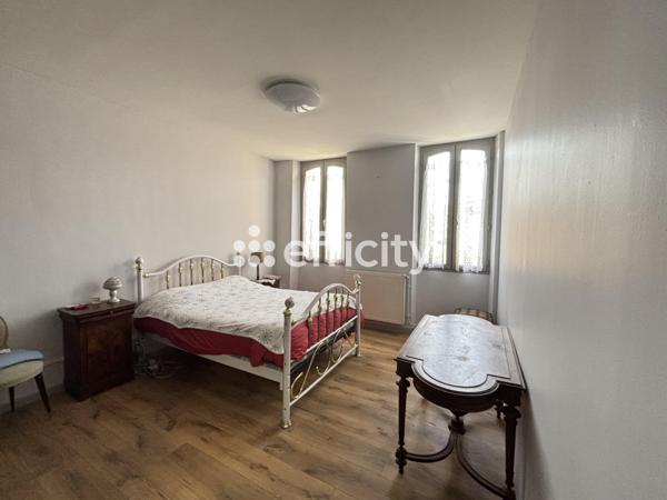 Maison 5 pièces - 169 m² Exclusivité efficity