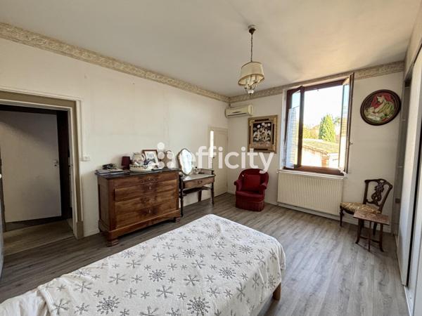 Maison 5 pièces - 169 m² Exclusivité efficity