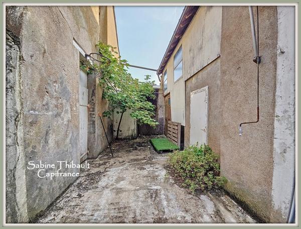 Dpt Indre et Loire (37), à vendre CHATEAU-LA-VALLIERE maison 5 pièces - 135 m2 - Grange