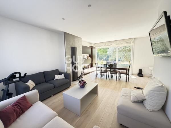 MAISON À VENDRE DE 6 PIÈCES DE 125,00 M²
