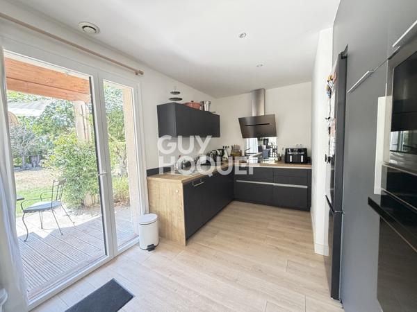 MAISON À VENDRE DE 6 PIÈCES DE 125,00 M²