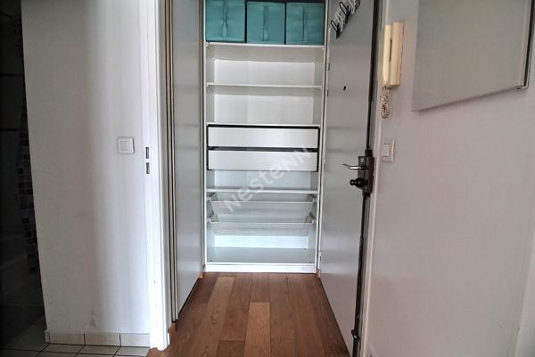 Appartement Suresnes 2 pièce(s) 37 m2