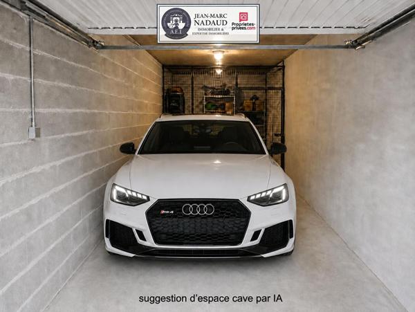 SAINT-RAPHAËL Ilôt Marine - GRAND GARAGE 19,5 M² env. - ELECTRIFIE- FACILE D'ACCÈS