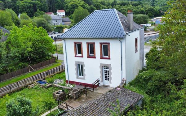 Maison à vendre    5 pièces • 126 m2 Saint-Sulpice-Laurière