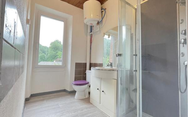 Maison à vendre    5 pièces • 126 m2 Saint-Sulpice-Laurière