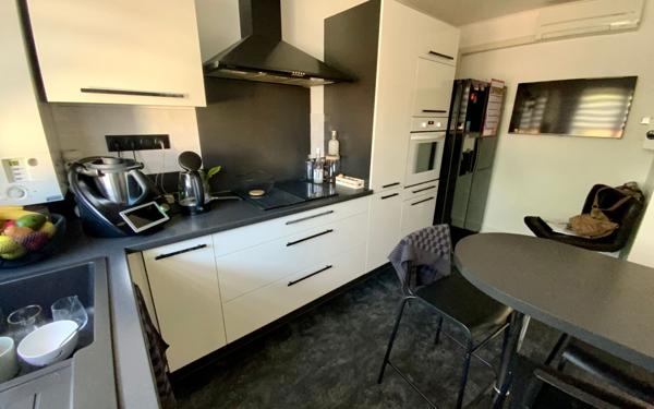 Maison à vendre    6 pièces • 121,92 m2 Toulouse